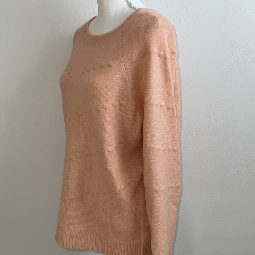 MAGNOLIA Sweater - Picture 3 of 10